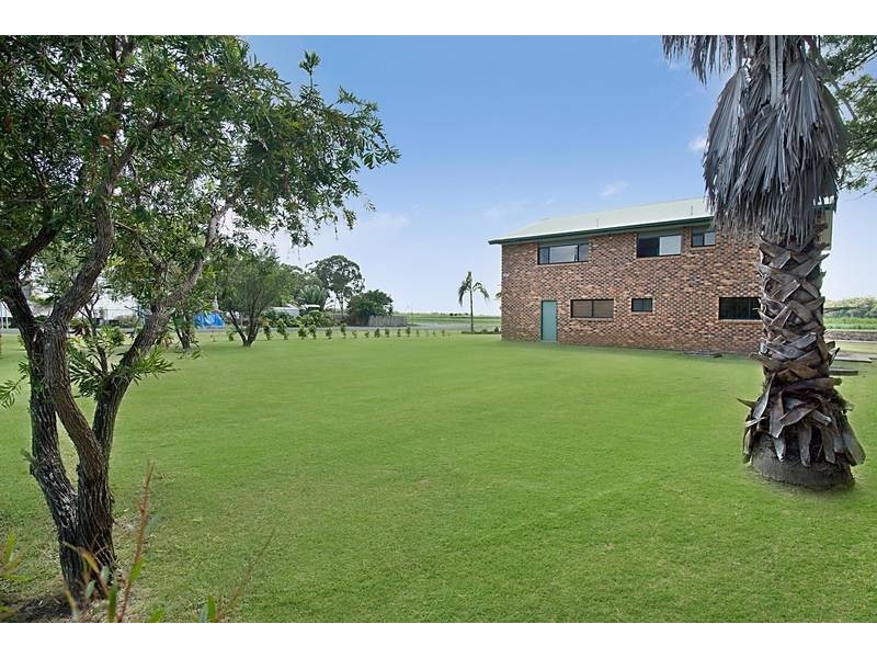 218 Pacific Hwy, Broadwater NSW 2472