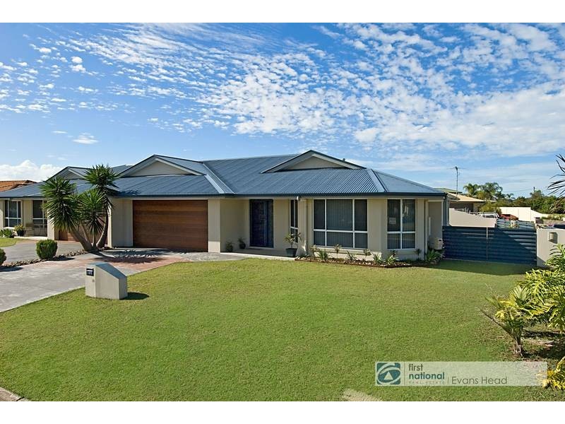 1/1 Palm Place, Evans Head NSW 2473