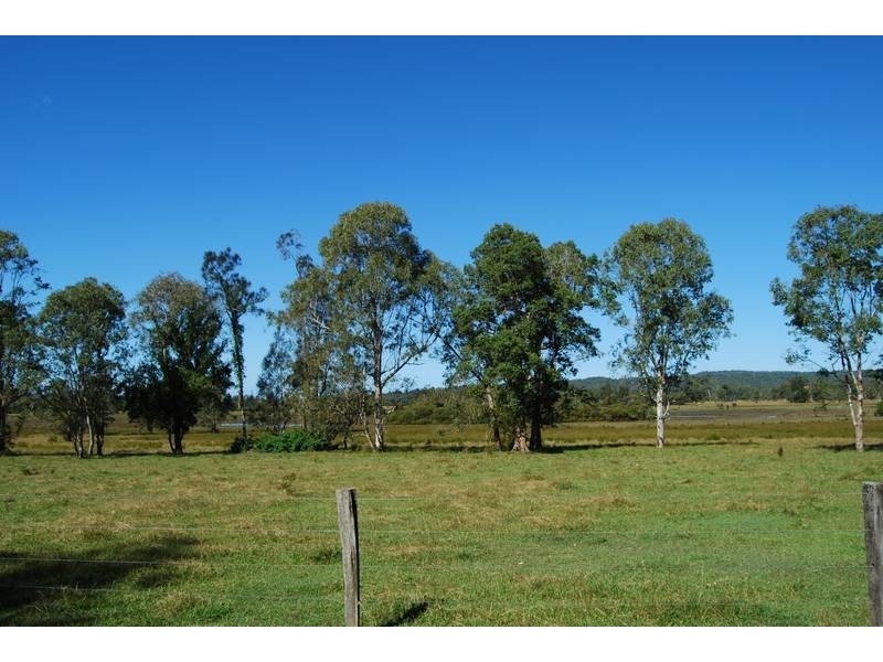 215 Haughwood Road, Bora Ridge NSW 2471