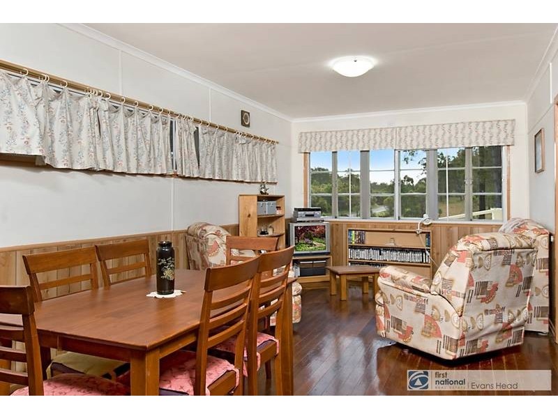 5 Sharpe Rd, Woodburn NSW 2472