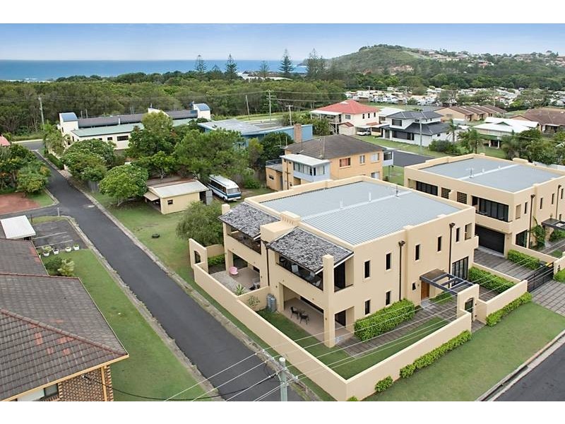 3/2 Heath Street, Evans Head NSW 2473