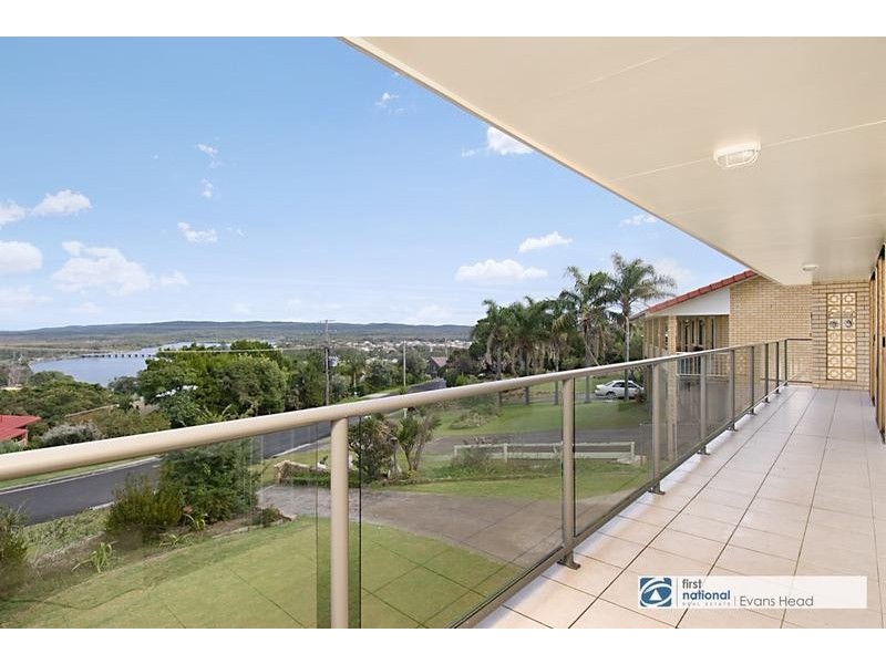 24 Pacific Crescent, Evans Head NSW 2473