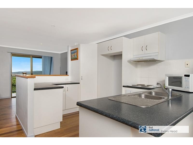 24 Pacific Crescent, Evans Head NSW 2473