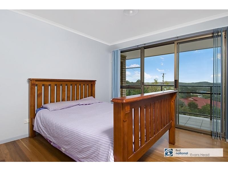 24 Pacific Crescent, Evans Head NSW 2473