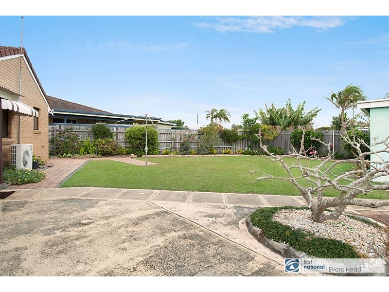 11 Fern Place, Evans Head NSW 2473