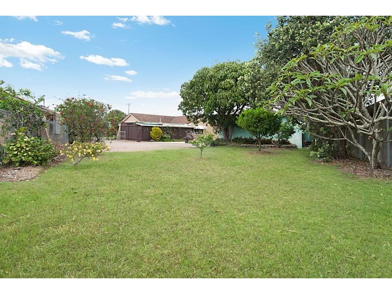 11 Fern Place, Evans Head NSW 2473