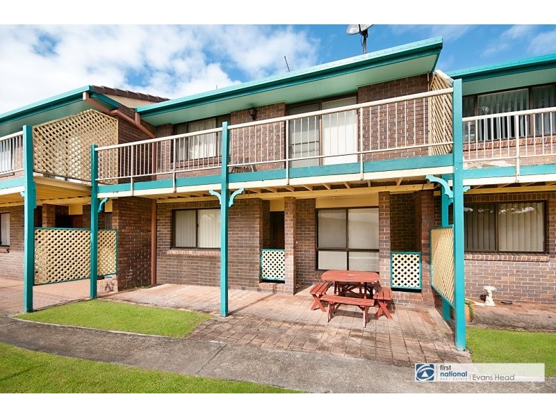 2/6 Flame Street, Evans Head NSW 2473