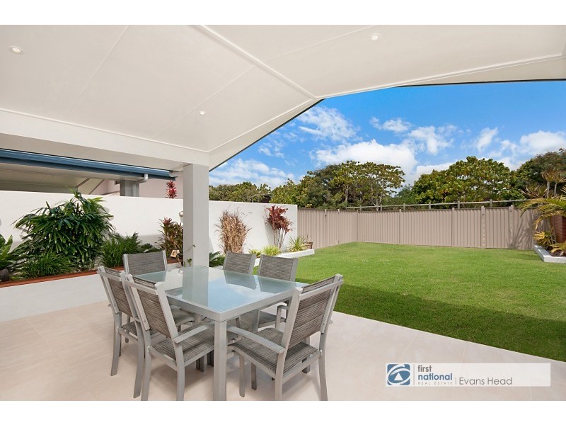 2/53 Banksia Street, Evans Head NSW 2473