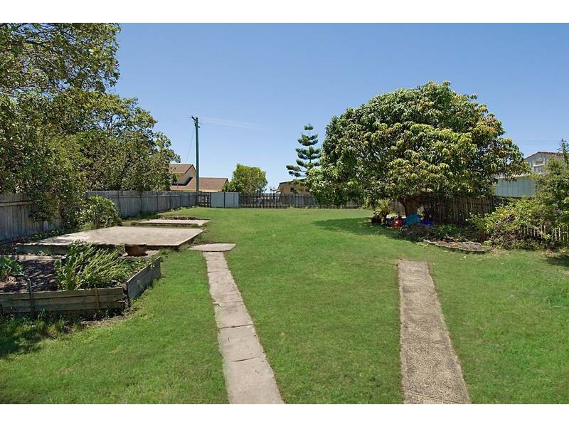 30 Mangrove St, Evans Head NSW 2473