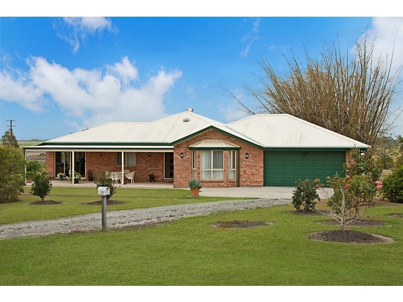 11 Casuarina Drive, Swan Bay NSW 2471