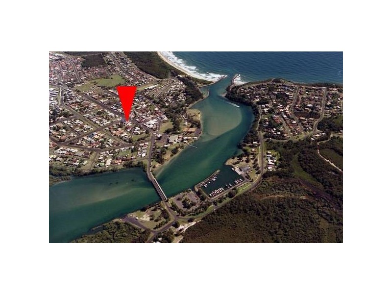 Woodburn Street, Evans Head NSW 2473