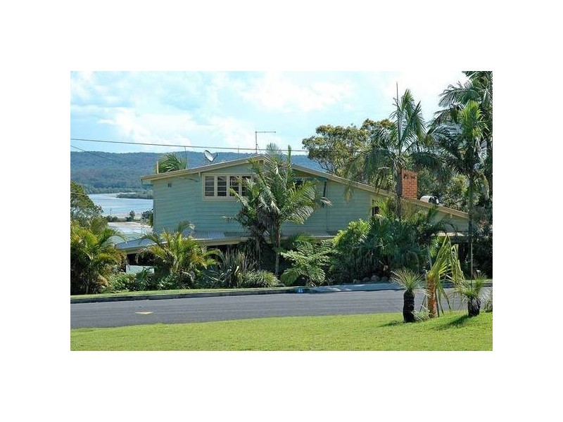 35 Pacific Crescent, Evans Head NSW 2473