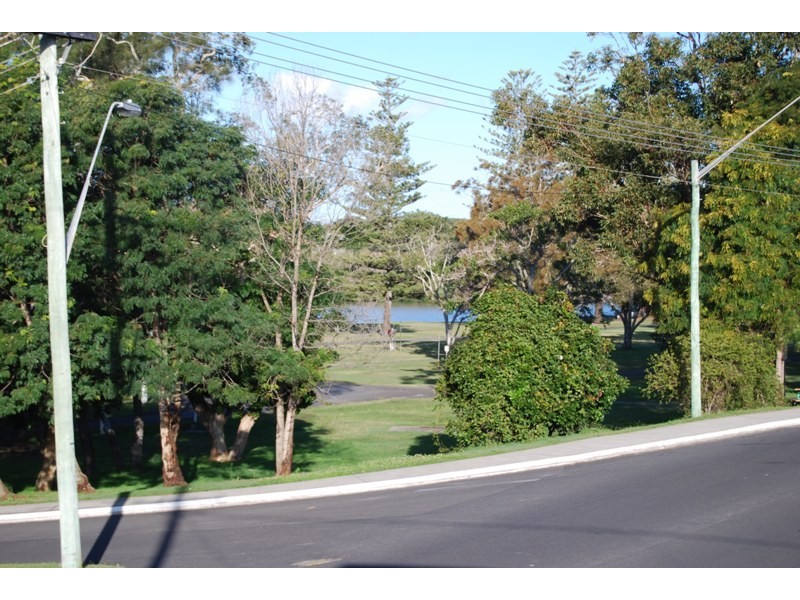 1/5 Park ST, Evans Head NSW 2473
