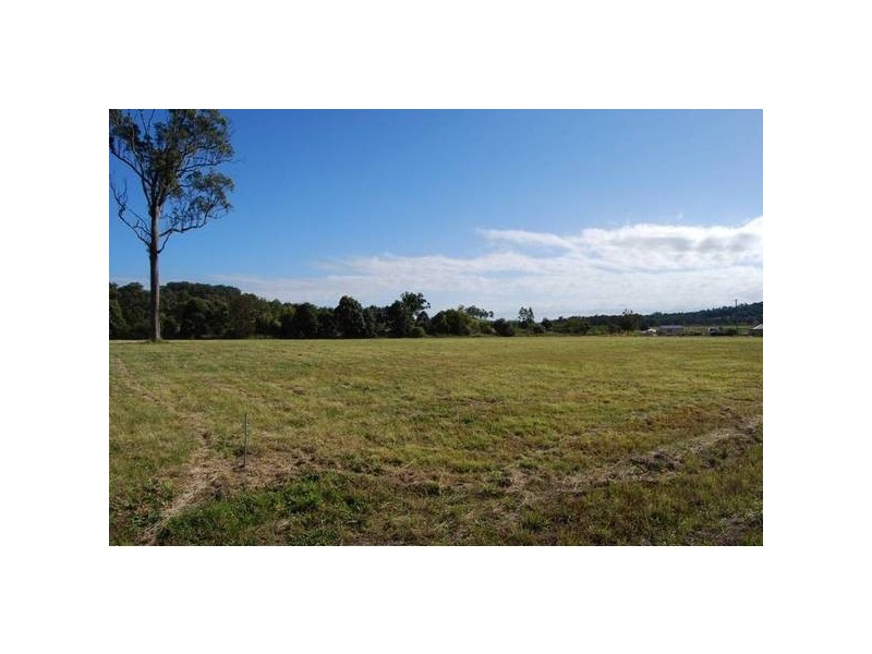 11 Casurina Drive, Swan Bay NSW 2471