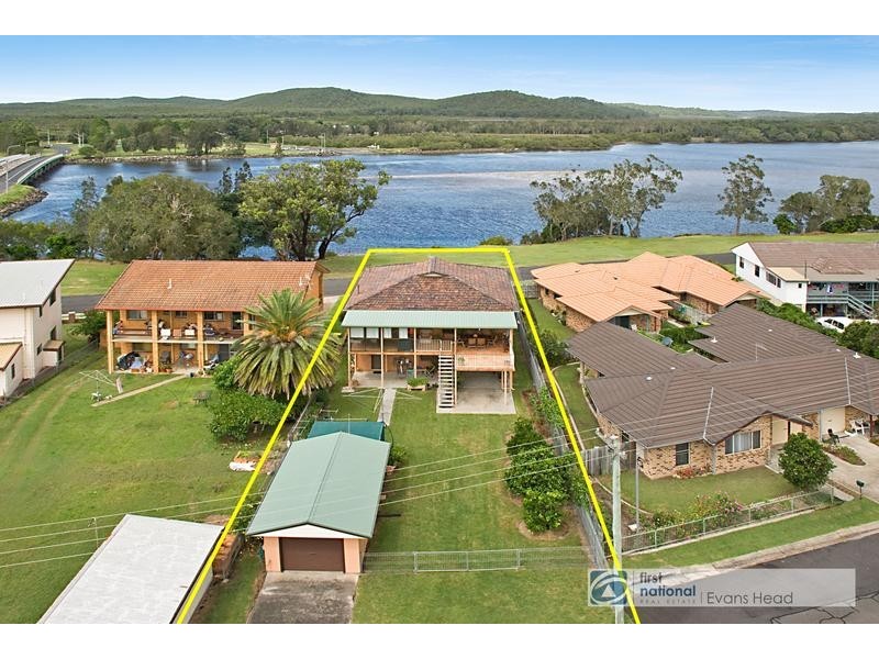 10 Mangrove Street, Evans Head NSW 2473