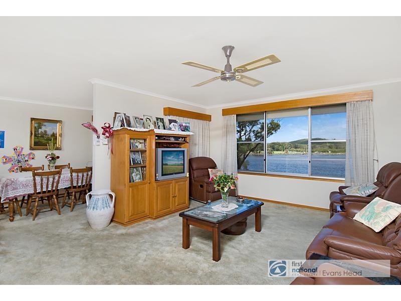 10 Mangrove Street, Evans Head NSW 2473