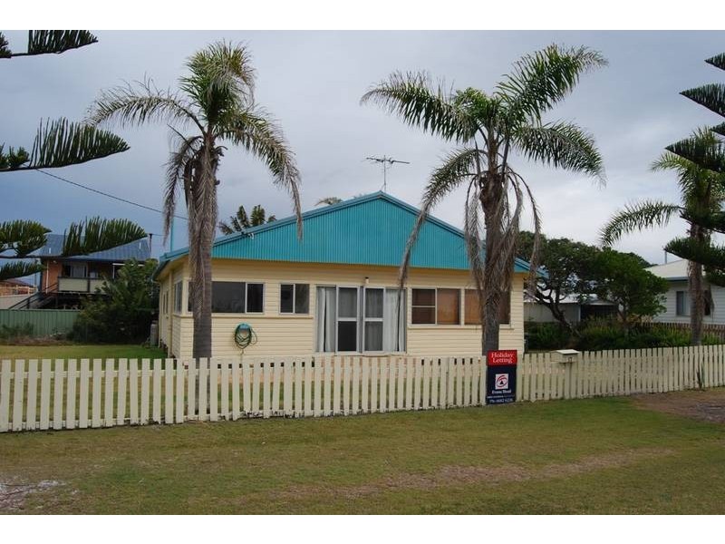 17 Terrace Street, Evans Head NSW 2473