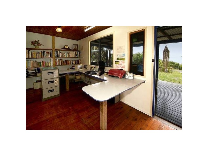 2 Seaview Crescent, Broadwater NSW 2472