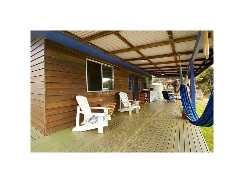 2 Seaview Crescent, Broadwater NSW 2472