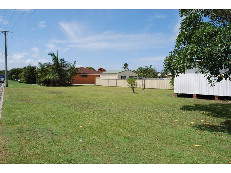 20 Ash Street, Evans Head NSW 2473