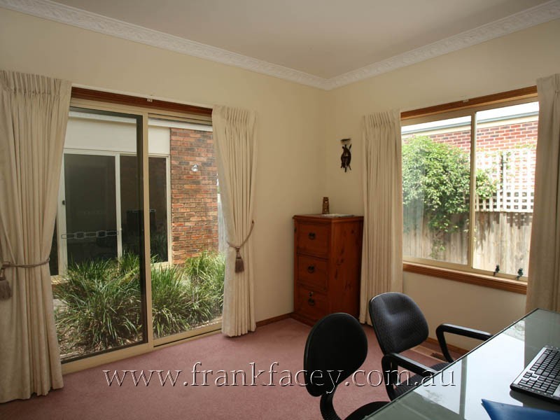 54-56 Marisa Crescent, Berwick VIC 3806