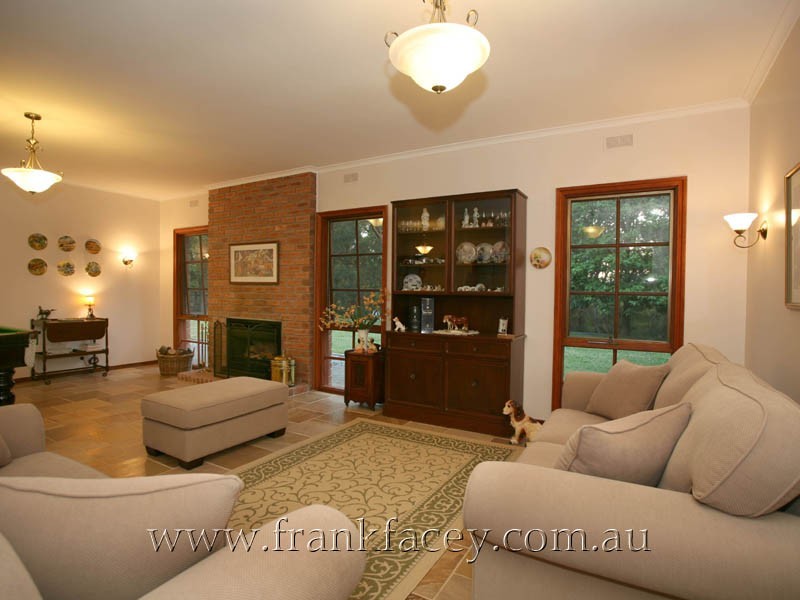 124 Stoney Creek Road, Beaconsfield Upper VIC 3808