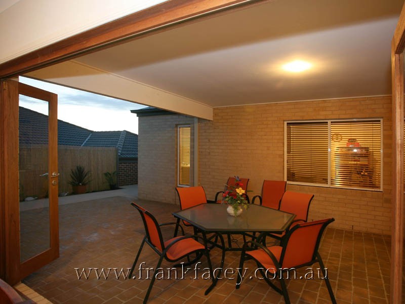 11 Belmont Road, Berwick VIC 3806