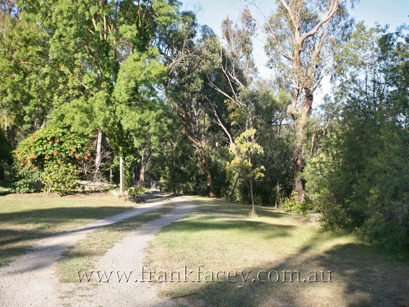 191 Officer Road, Officer VIC 3809