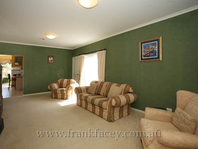 56 Littlecroft Avenue, Narre Warren South VIC 3805