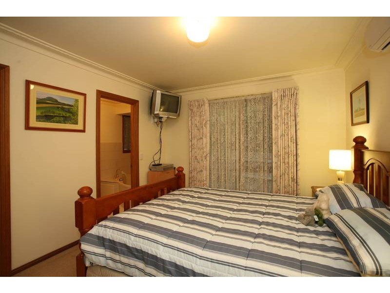 2/7 Elgin Street, Berwick VIC 3806