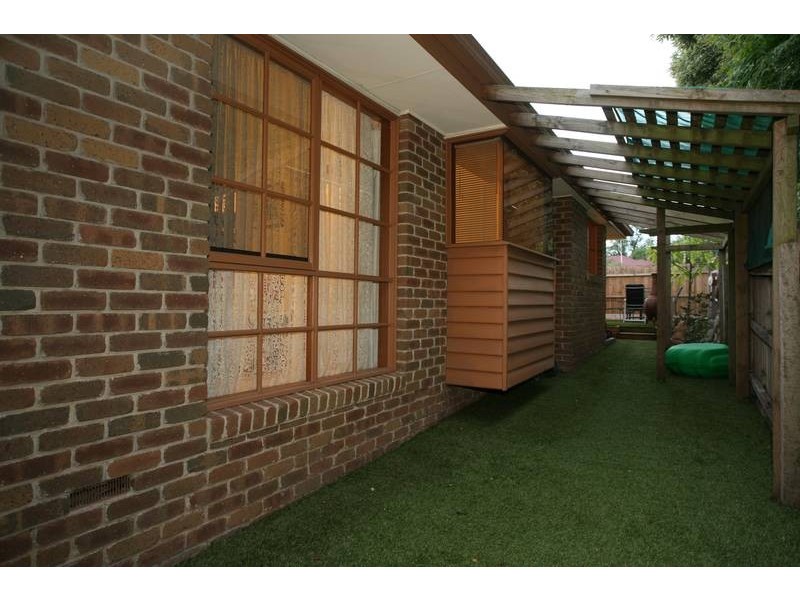 2/7 Elgin Street, Berwick VIC 3806