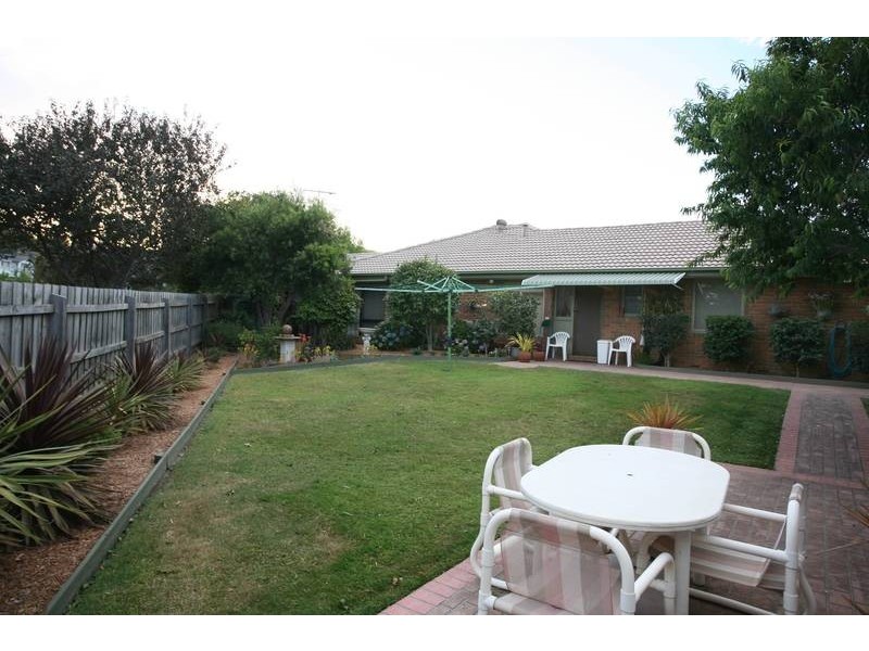 30 Howell Drive, Berwick VIC 3806