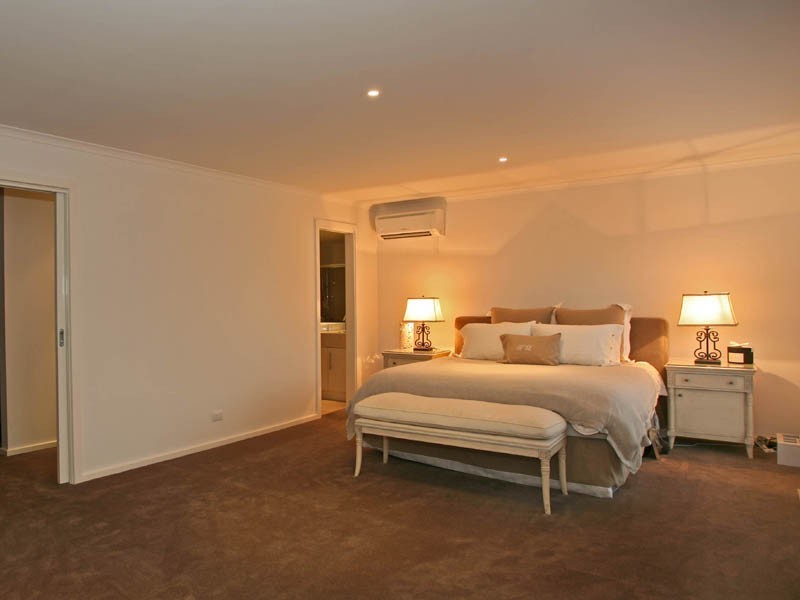 59 The Boulevard, Narre Warren South VIC 3805