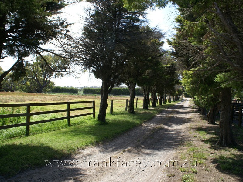 45 Campbells Road, Clyde VIC 3978