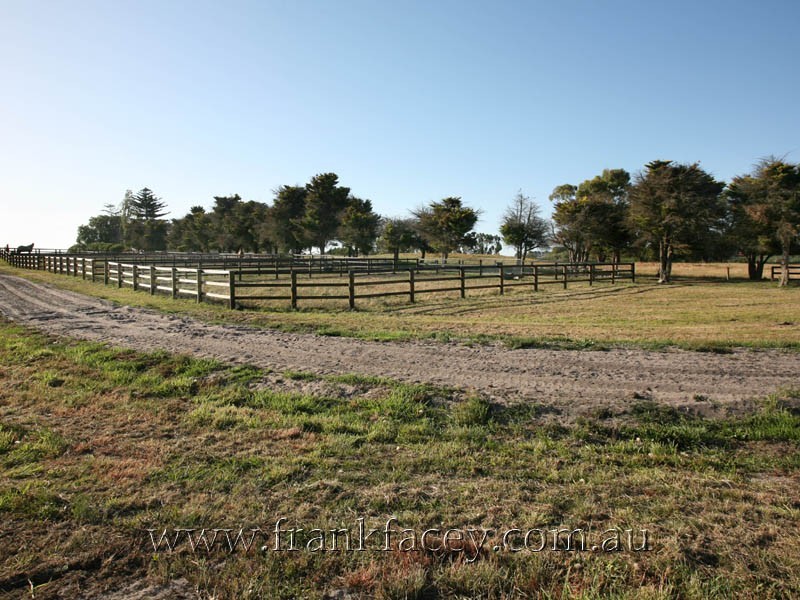 45 Campbells Road, Clyde VIC 3978