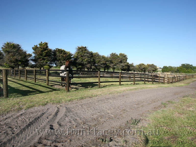 45 Campbells Road, Clyde VIC 3978