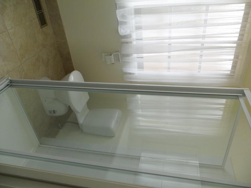 2/66 Gloucester Avenue, Berwick VIC 3806