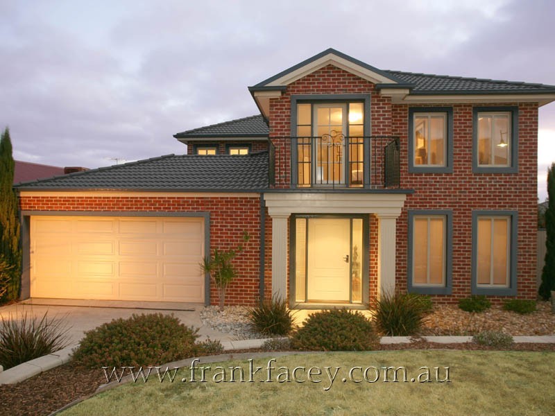 19 Hobart Avenue, Berwick VIC 3806