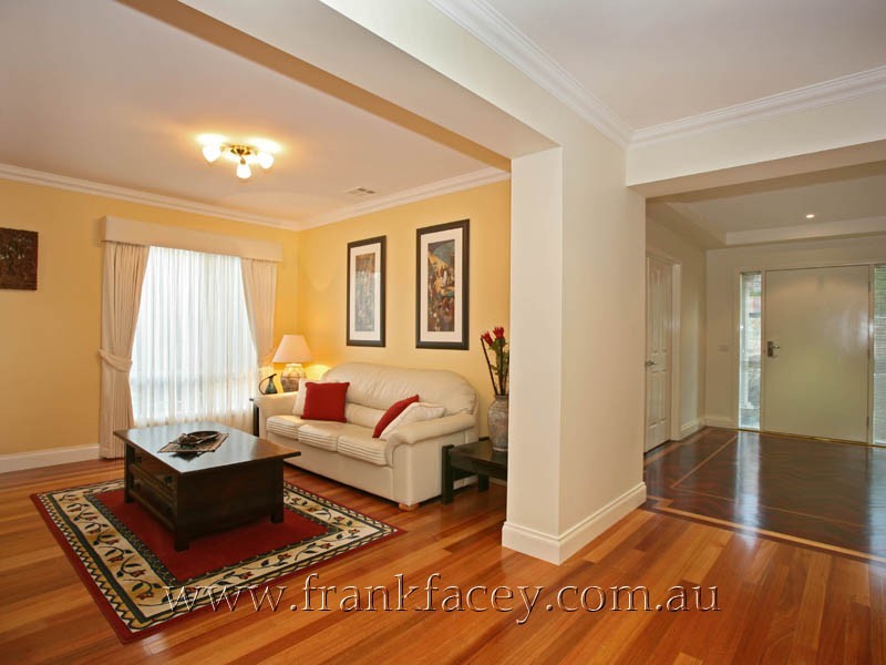 19 Hobart Avenue, Berwick VIC 3806