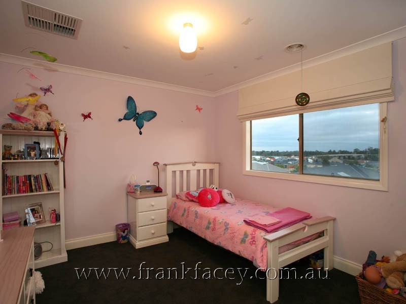 19 Hobart Avenue, Berwick VIC 3806