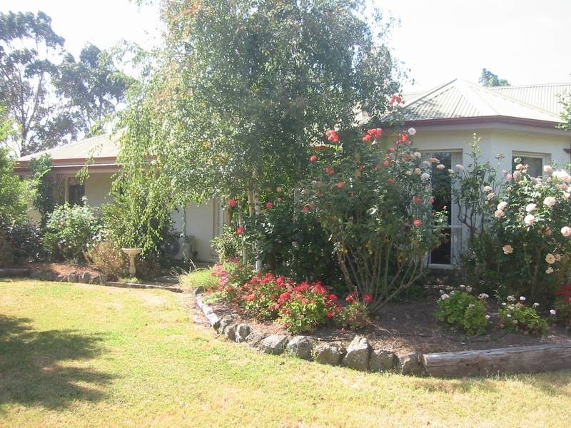 96 Mary Street, Officer VIC 3809