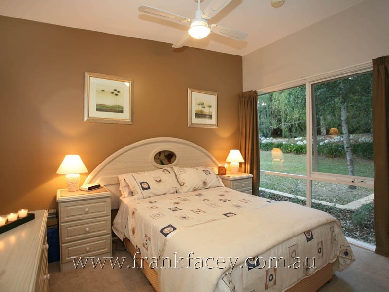 46 Beaconsfield-Emerald Road, Beaconsfield Upper VIC 3808