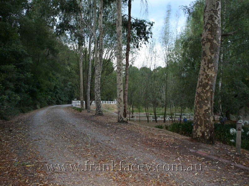 46 Beaconsfield-Emerald Road, Beaconsfield Upper VIC 3808