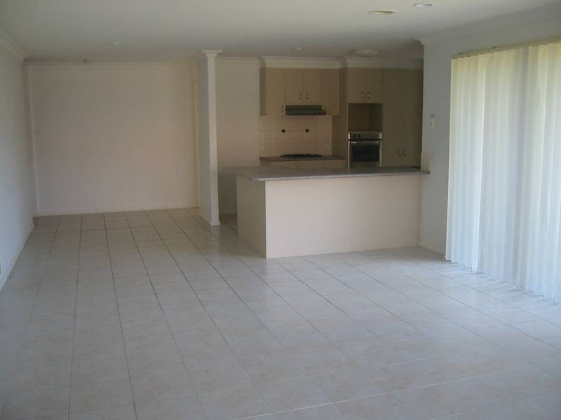 3 Castle Court, Beaconsfield VIC 3807