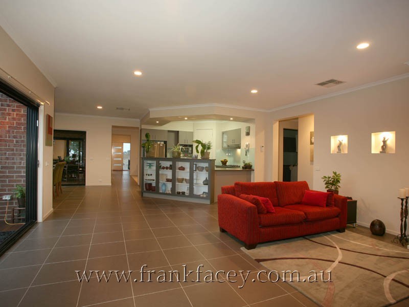 19 Tranquility Place, Beaconsfield VIC 3807