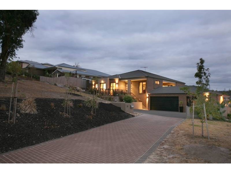 19 Tranquility Place, Beaconsfield VIC 3807