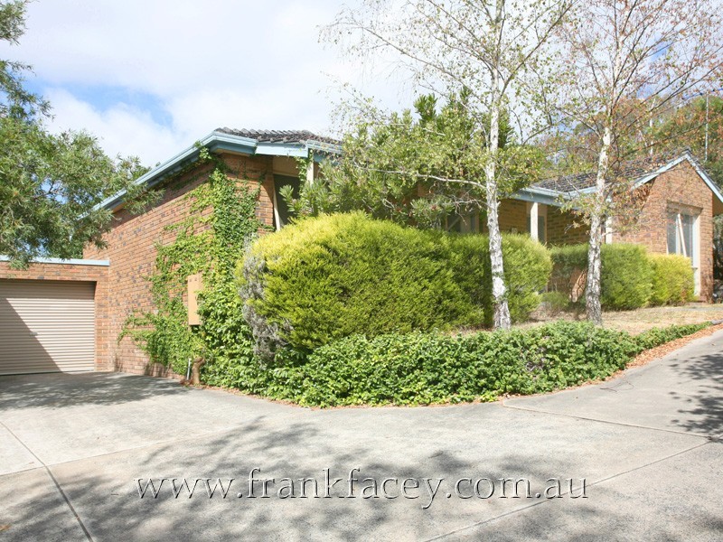 1/5 Camley Court, Berwick VIC 3806