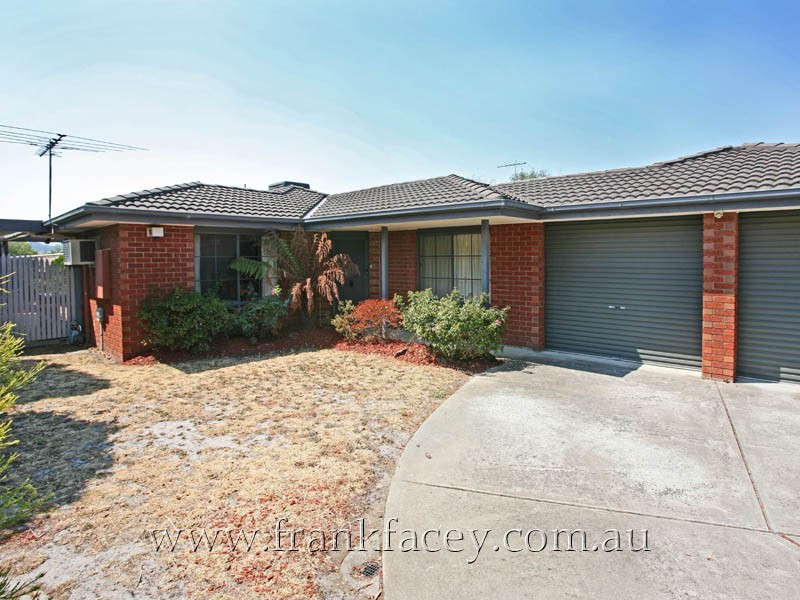 40 Clarinda Drive, Narre Warren VIC 3805