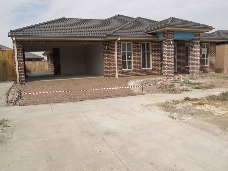 (1132) Grand Manor Drive, Berwick VIC 3806