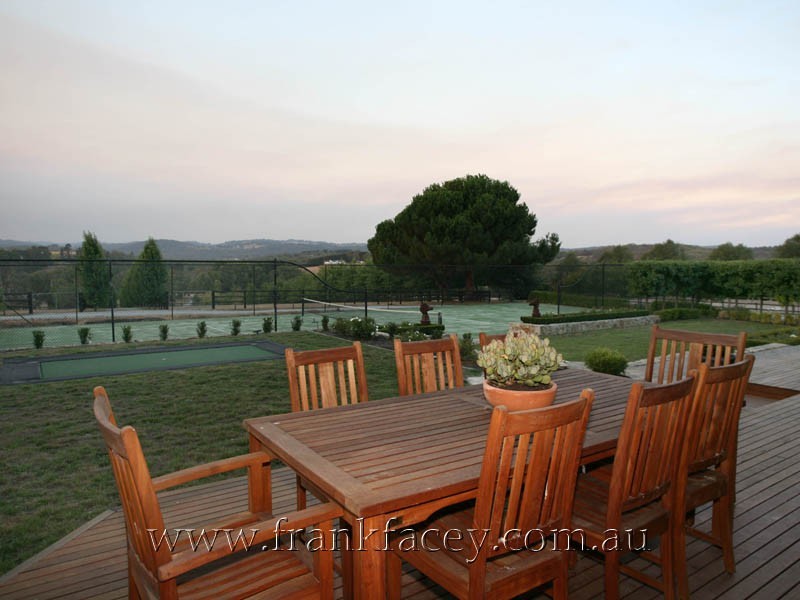 70 Hayseys Road, Narre Warren East VIC 3804